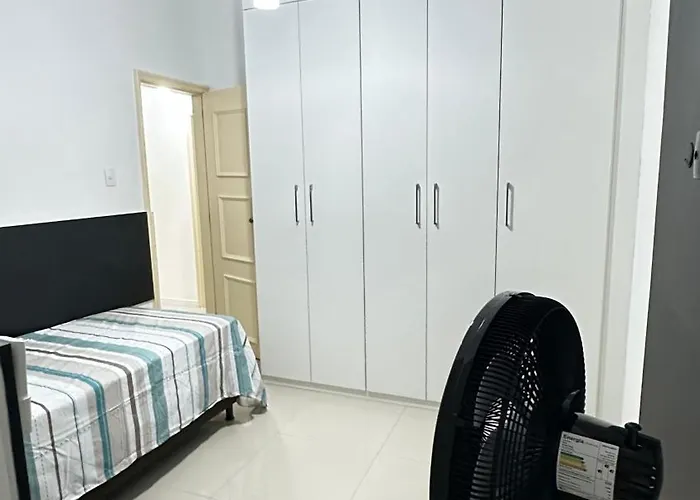 Nossa Senhora De Copacabana 363 Trois Chambres A Proximite De La Plage
